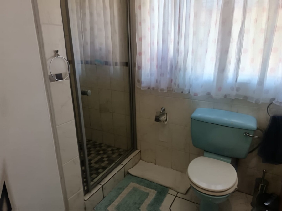 5 Bedroom Property for Sale in Carters Glen Northern Cape